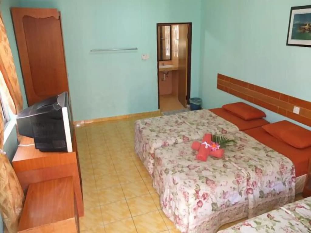 Purnama Beach Resort - photo 6