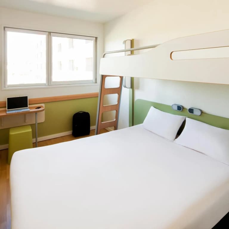 Ibis Budget Madrid Vallecas - photo 37