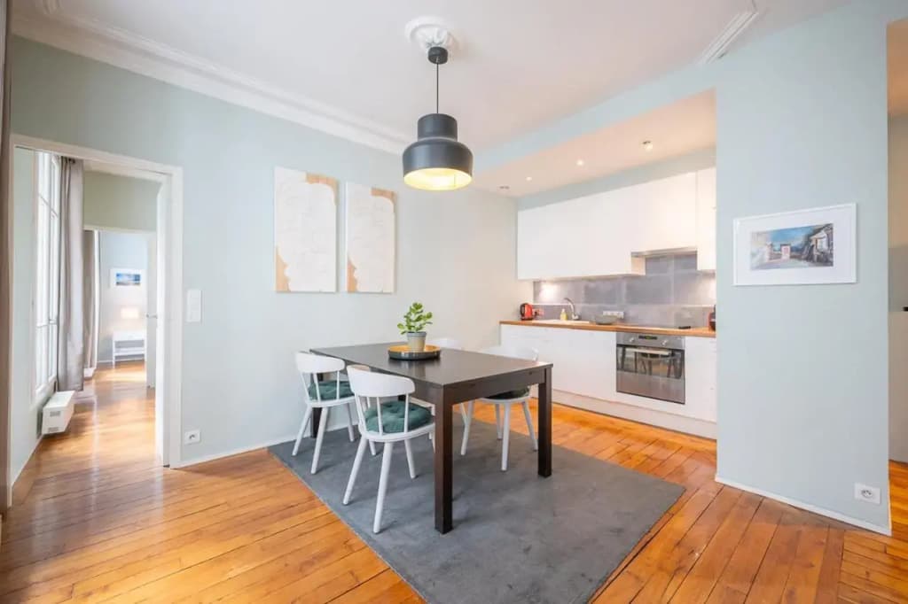 Private Apartment - Balcony - Bastille - photo 10