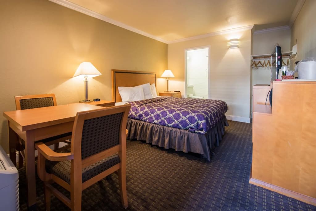 SOMA Park Inn – Civic Center - photo 7