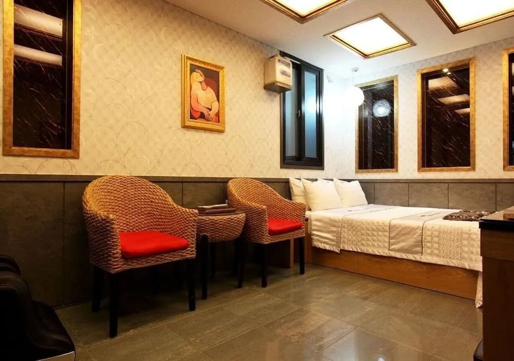 Yeongdeungpo Komodo Hotel - photo 5