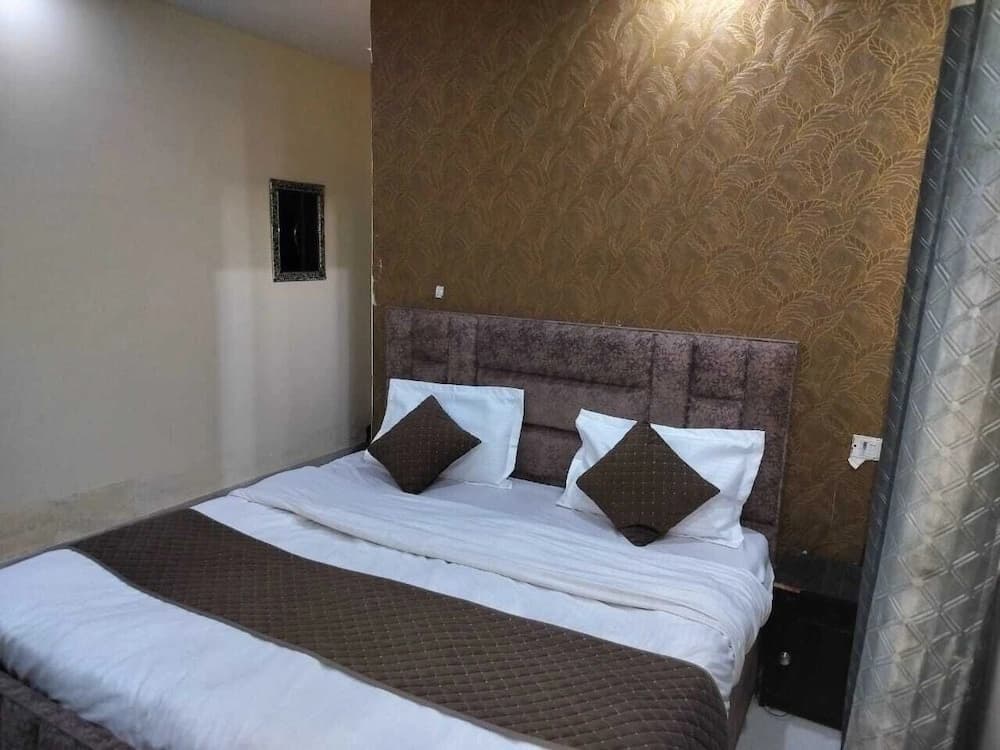Hotel Green Snapper - photo 1