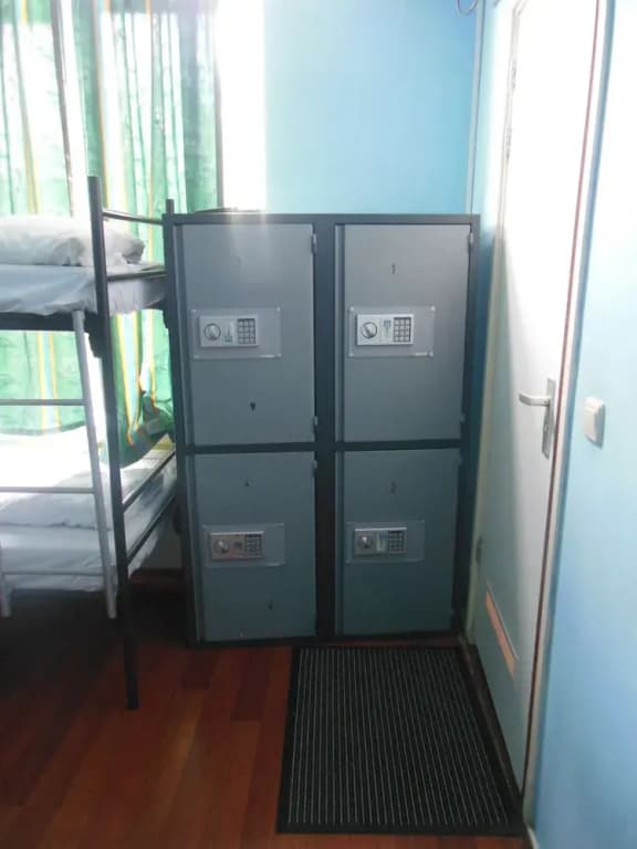 Hostel Sleep Inn - photo 11