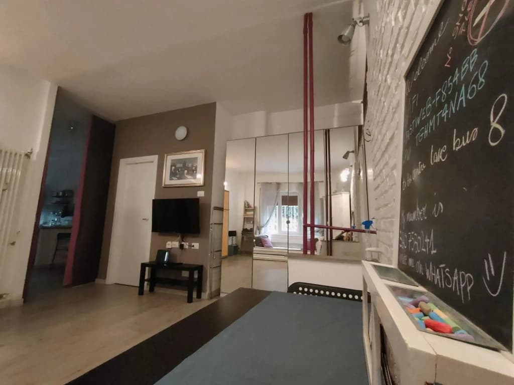 White Apartment - photo 8