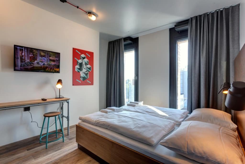 Meininger Hotel Berlin Tiergarten - photo 3