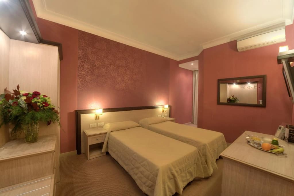 Hotel Galileo - photo 33