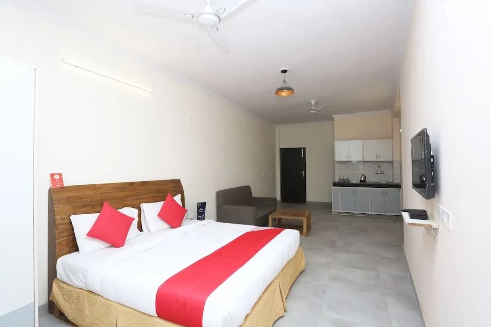 Oyo 28670 Hotel Dev Palace - photo 6