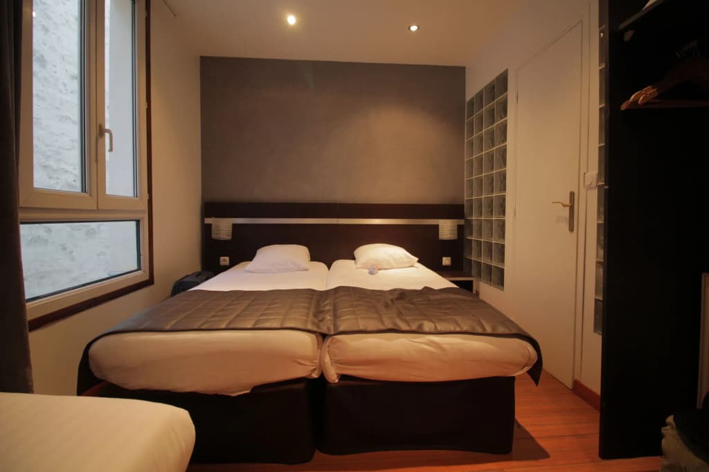 Modern's Hotel - photo 3