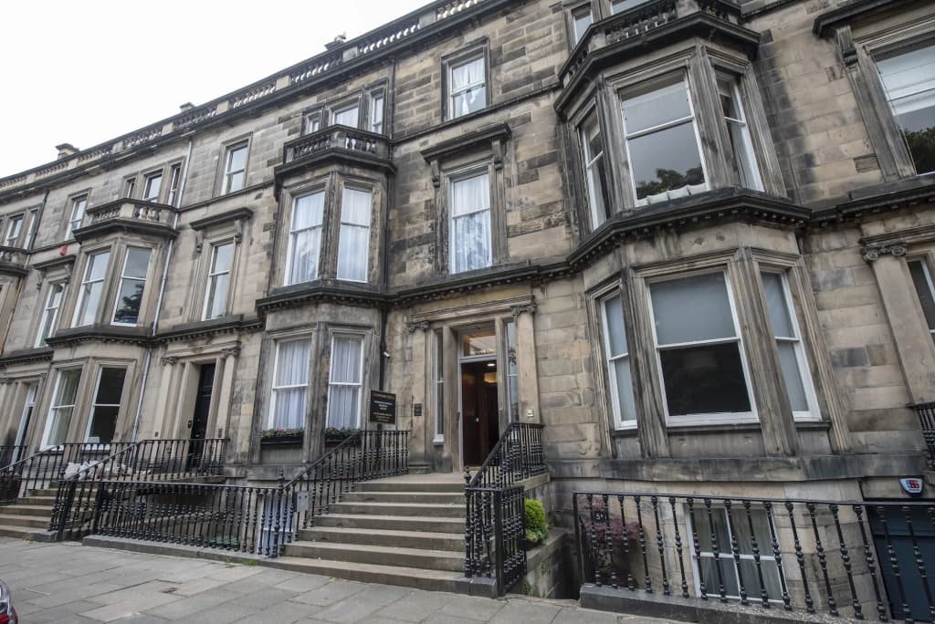 Grosvenor Suites - main photo
