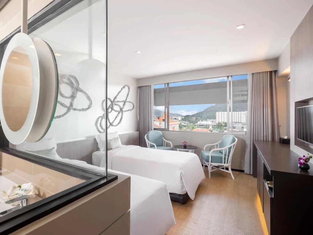 Pearl Hotel Phuket - photo 3