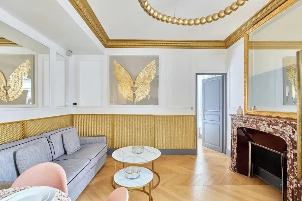 Superb AC- 1bdr Ave Montaigne - Arc de Triomphe by Studio Prestige - photo 3
