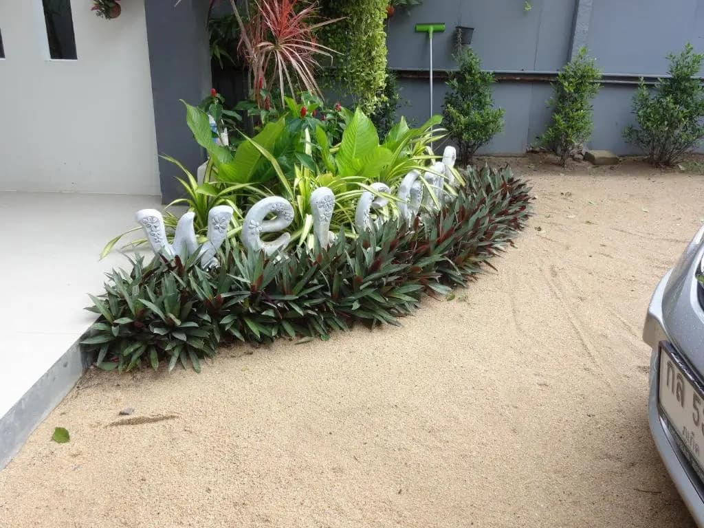 Maenam Villa Hotel - photo 8