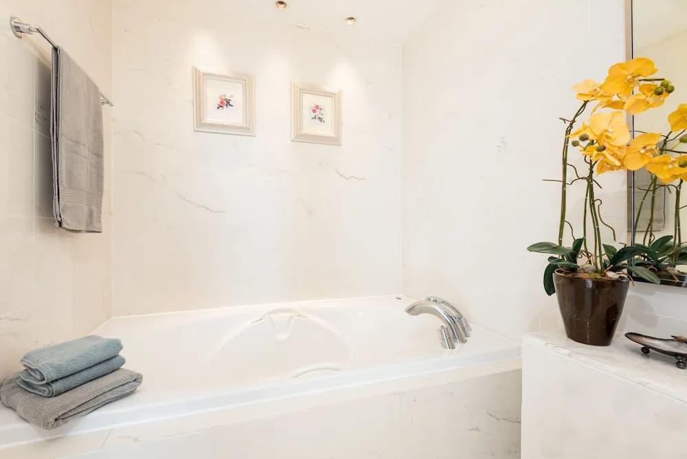 Serviced 1 Bed Panoramic Skyvillas - Check in From 15h to 22h Only - photo 6