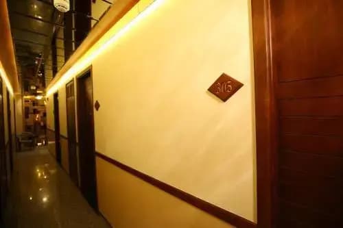 The IC's Hotel - photo 39