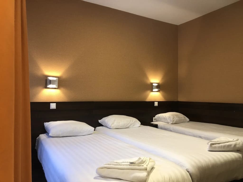 Hotel Damrak Inn - photo 15