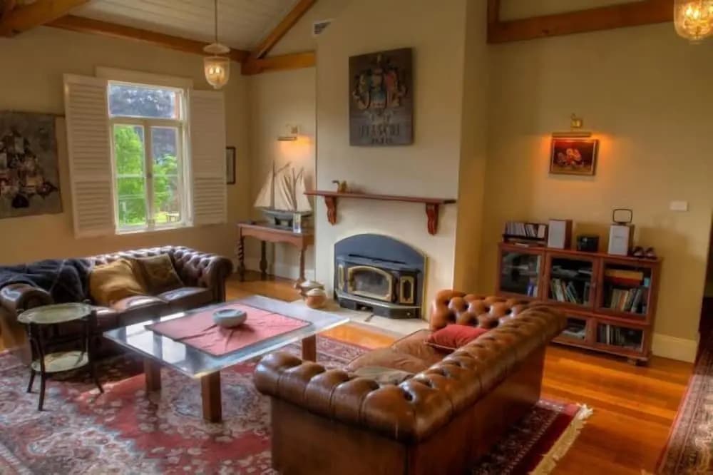 Tizzana Winery Bed & Breakfast - photo 6