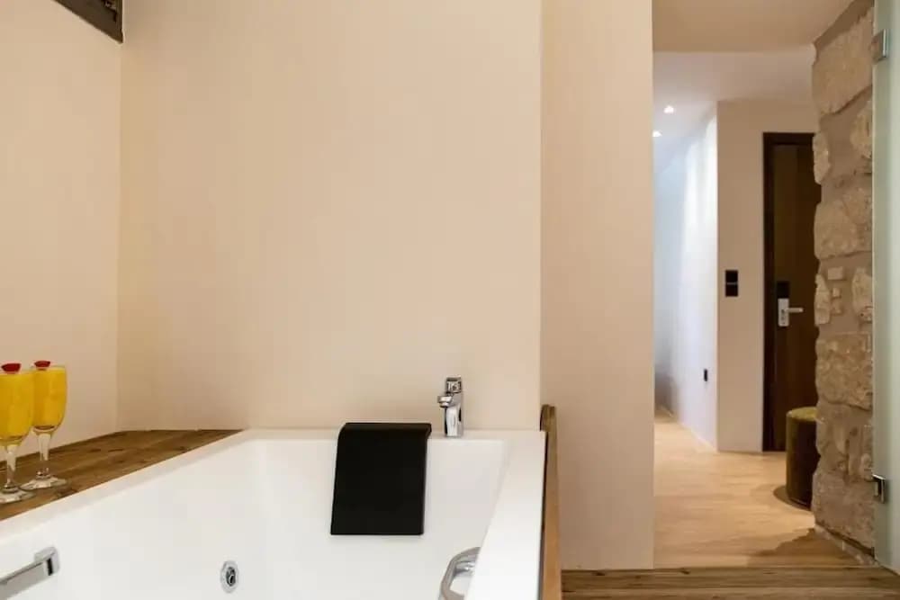 Epitome Suites - photo 7