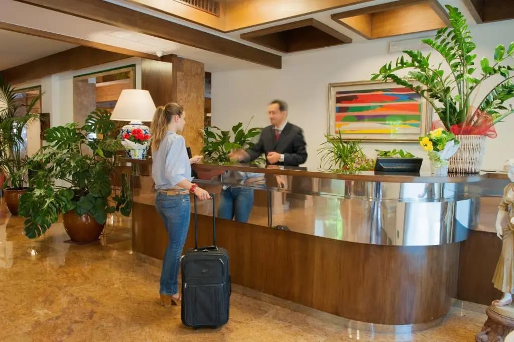 Hotel La Pergola - photo 16
