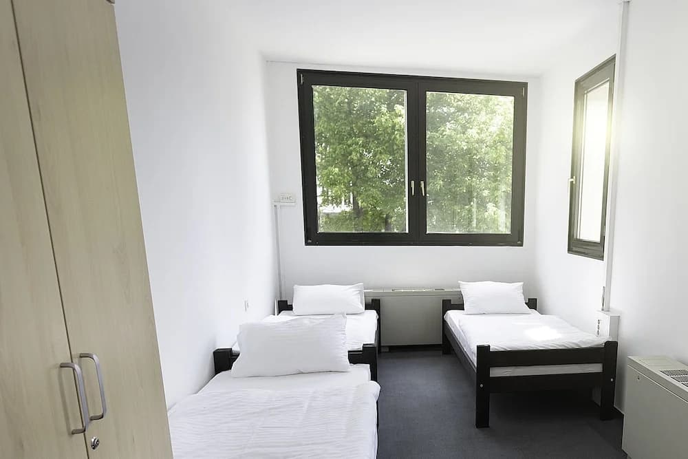 Central Budget Hotel - photo 3
