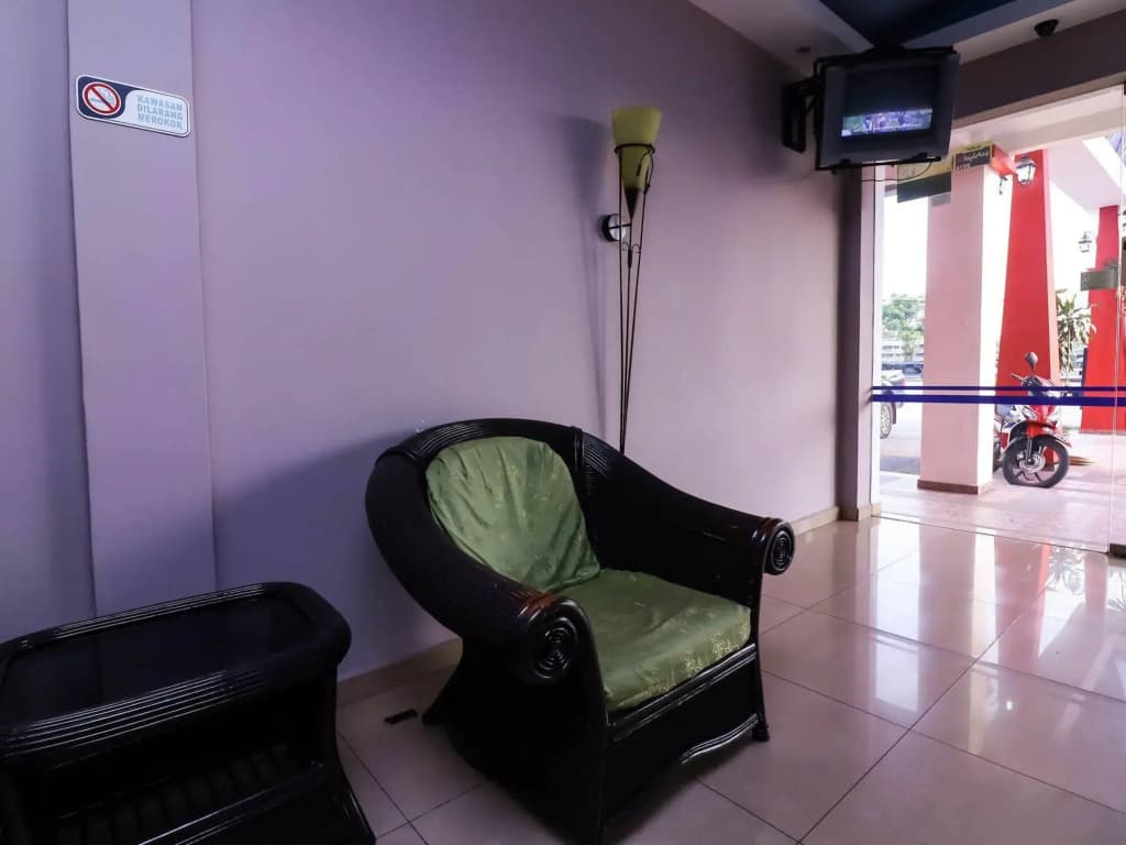 Nida Rooms Klang Meru Classics at Comfort Hotel Jalan Kapar - photo 10