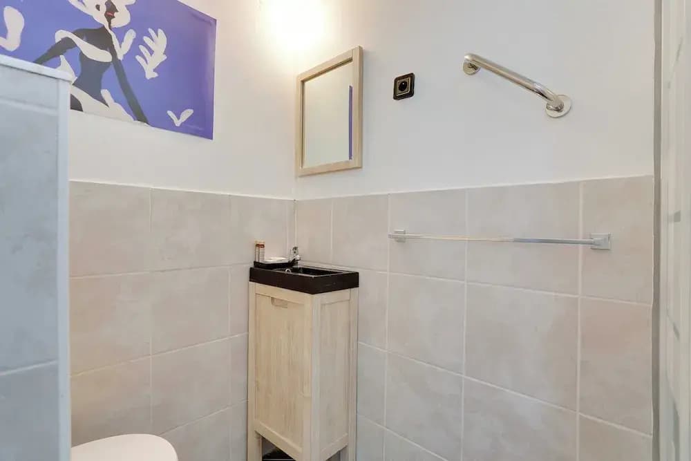 Magnificent Apartment With AC- 3br/6p-bastille - photo 7