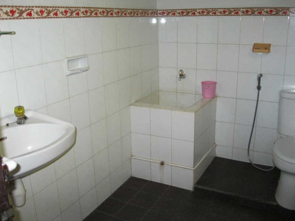 Suastika Lodge - photo 11