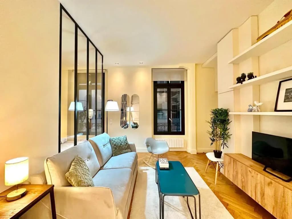 Family Apartment In Front Of The Eiffel Tower - photo 5