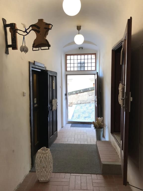 Royal View Apartments - photo 11