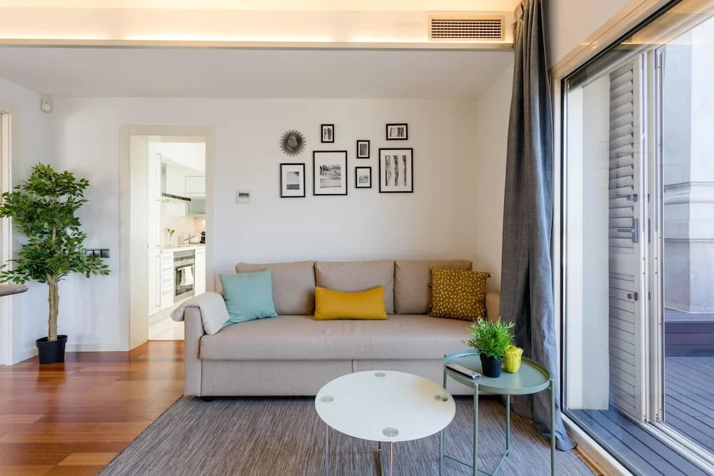 Unique Rentals - Placa Catalunya - photo 2