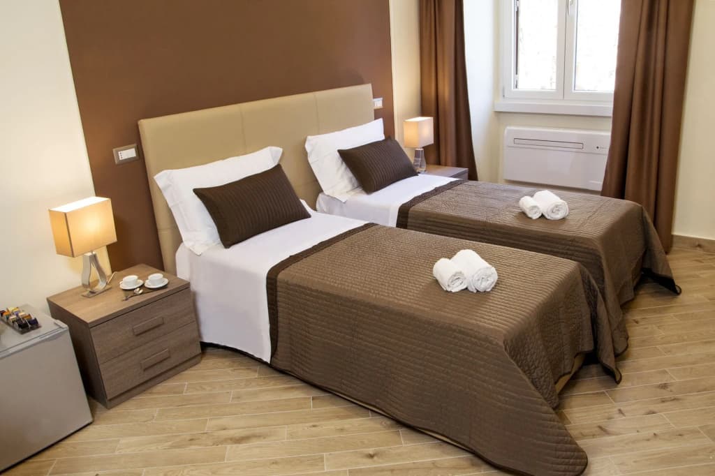 Colonna Luxury Suites - photo 6