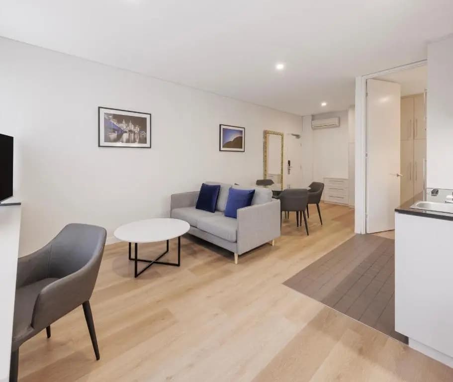 Oaks Melbourne On Collins Suites - photo 19