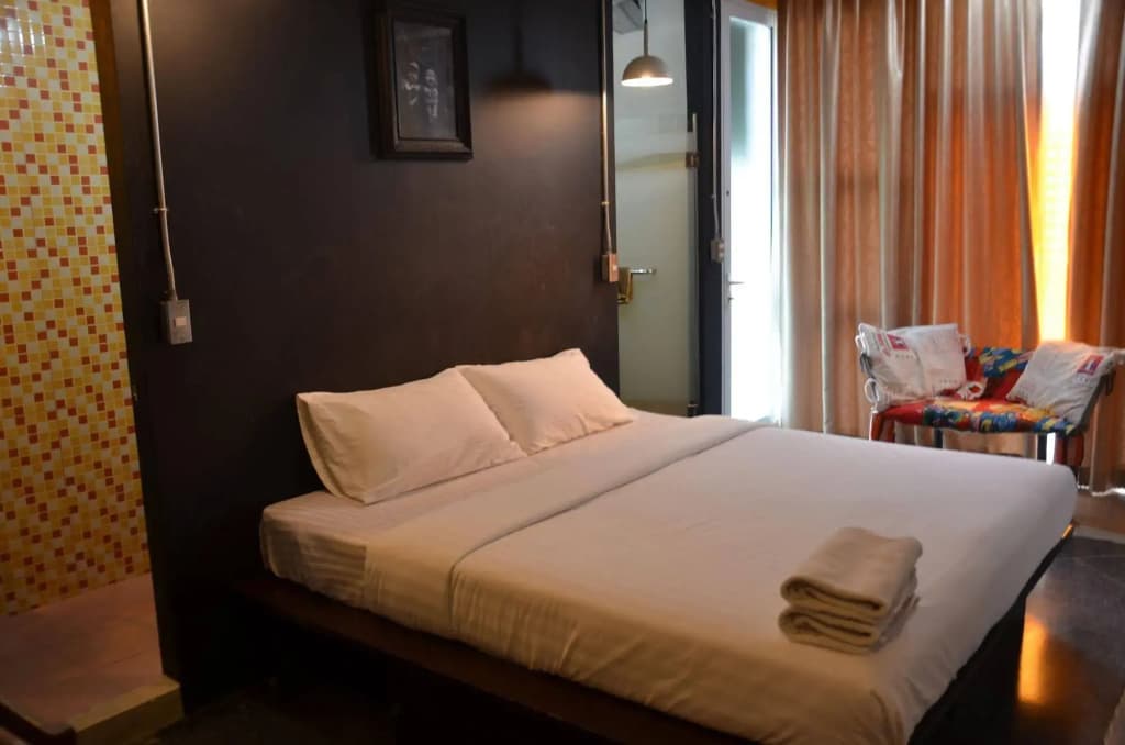 Silom Art Hostel - photo 6