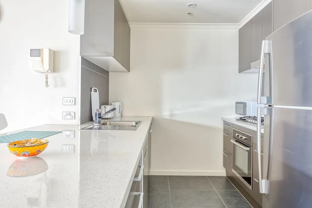 South Melbourne 2 Bed Parking - photo 18