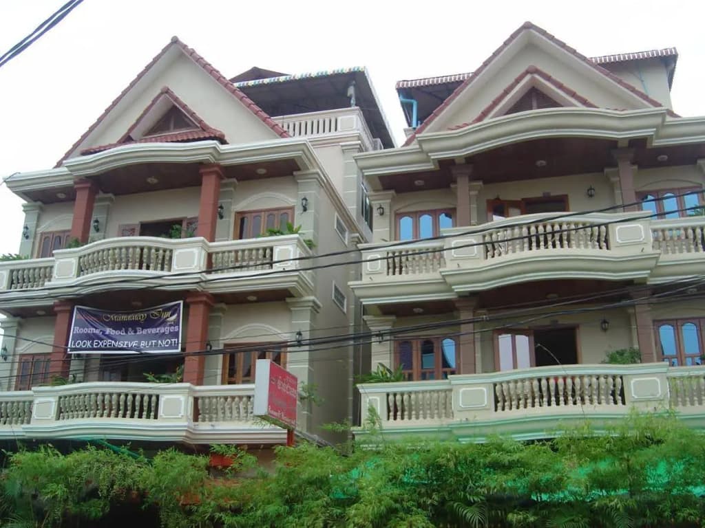 Mandalay Inn - photo 3
