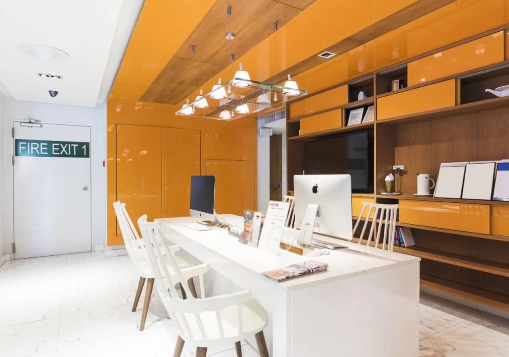 S Box Sukhumvit Hotel - photo 21