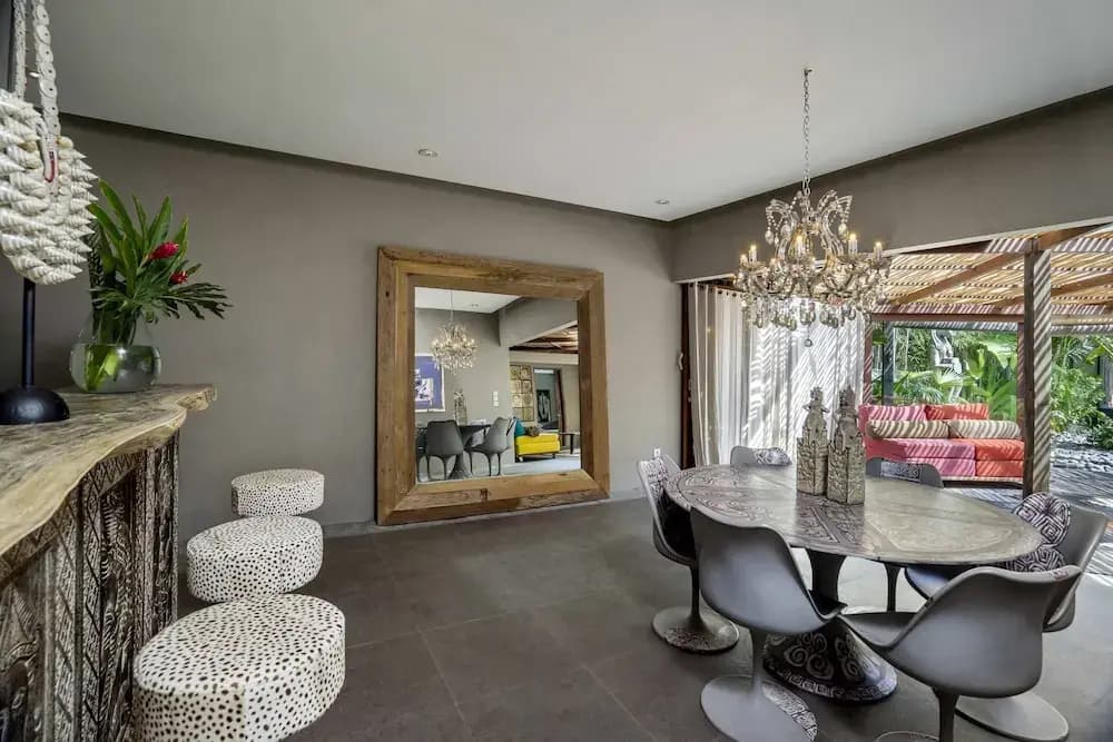 Villa Sham - photo 1