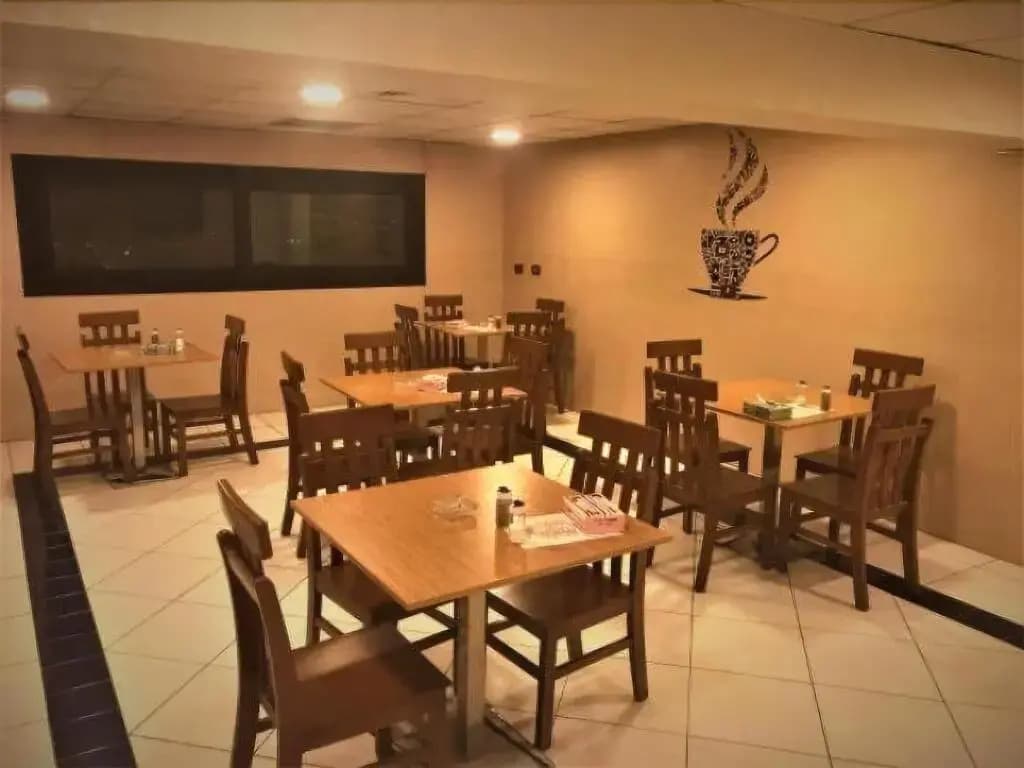 Galaxy Royal Suites Hotel - photo 10