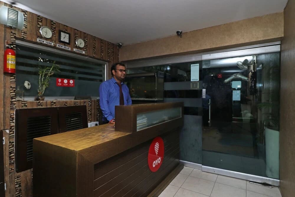 OYO 2227 Hotel Chalet - photo 15