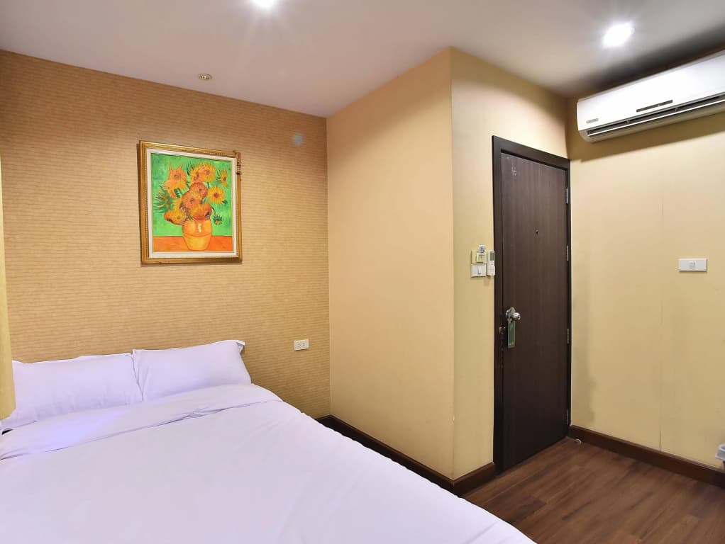 Take A Rest Hotel - photo 5