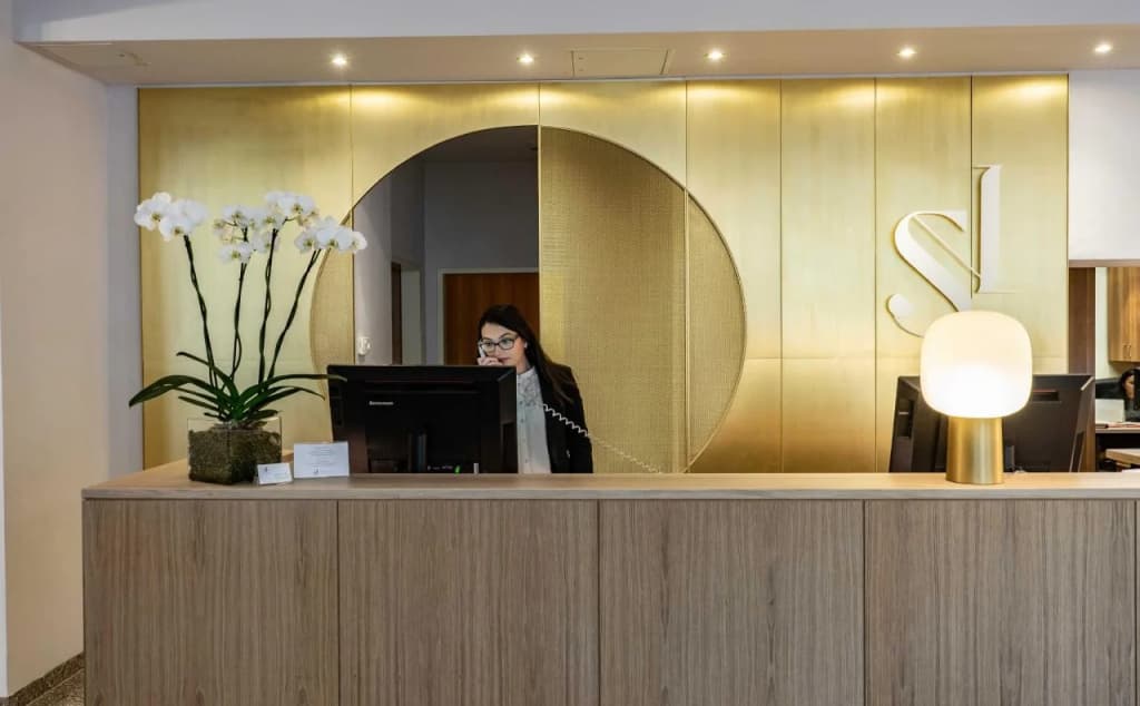 Starlight Suiten Hotel Renngasse - photo 14
