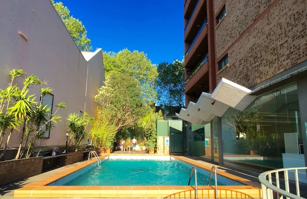 1 BR Park Breathtaking Sydney Skyline - photo 8
