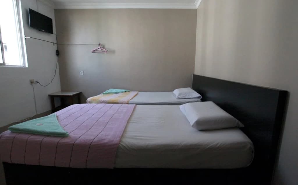 Mandarin Hotel Kuching - photo 6