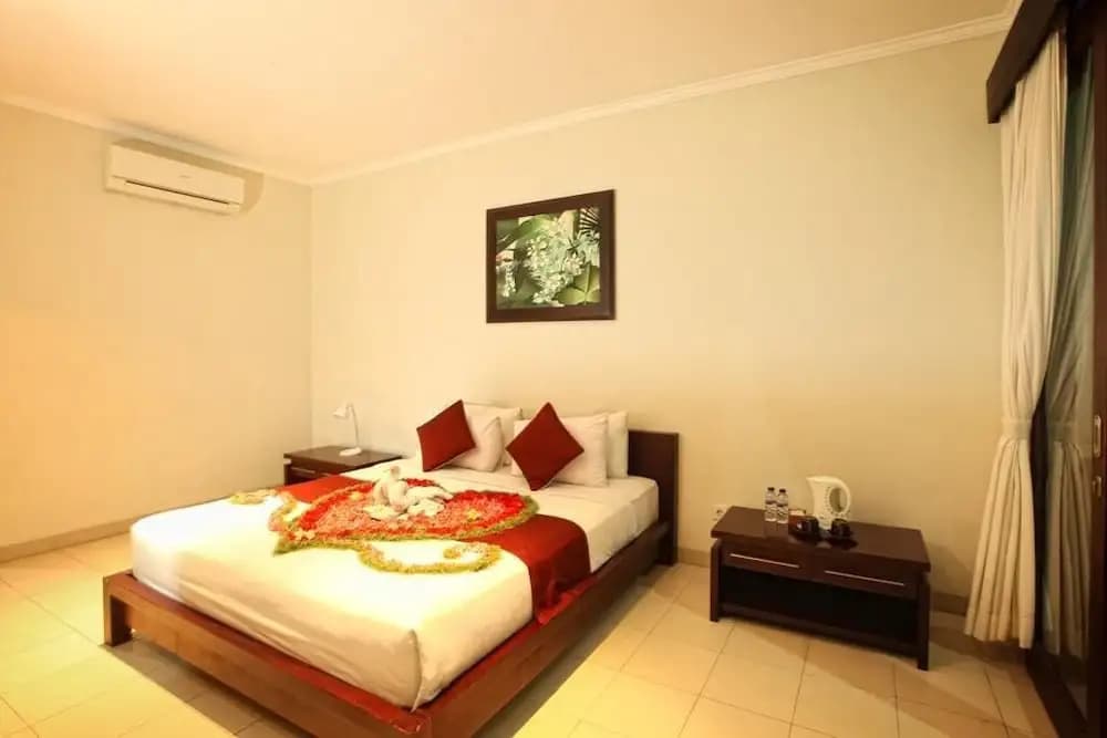 Nyoman Karsa Bungalow - photo 5