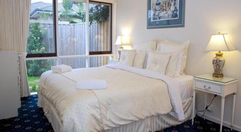 Yarra Glen Racecourse Apartments - photo 12