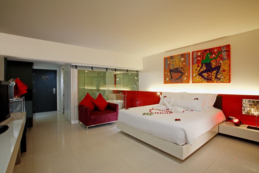 B-Lay Tong Beach Resort - photo 3