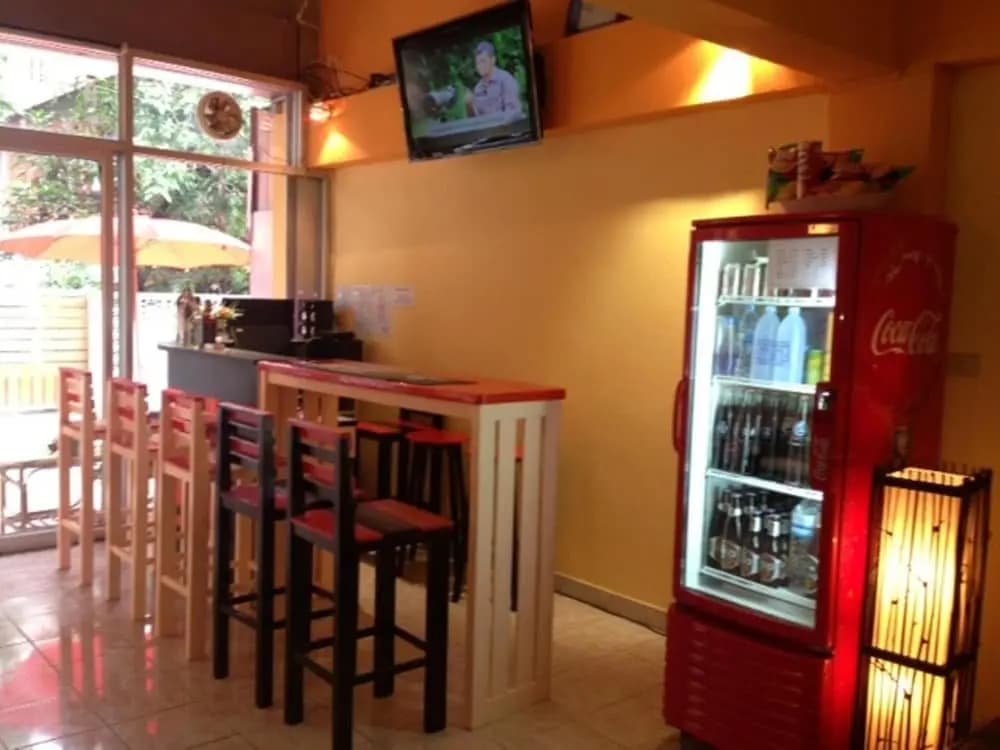 Just Chill Inn - Hostel - photo 17