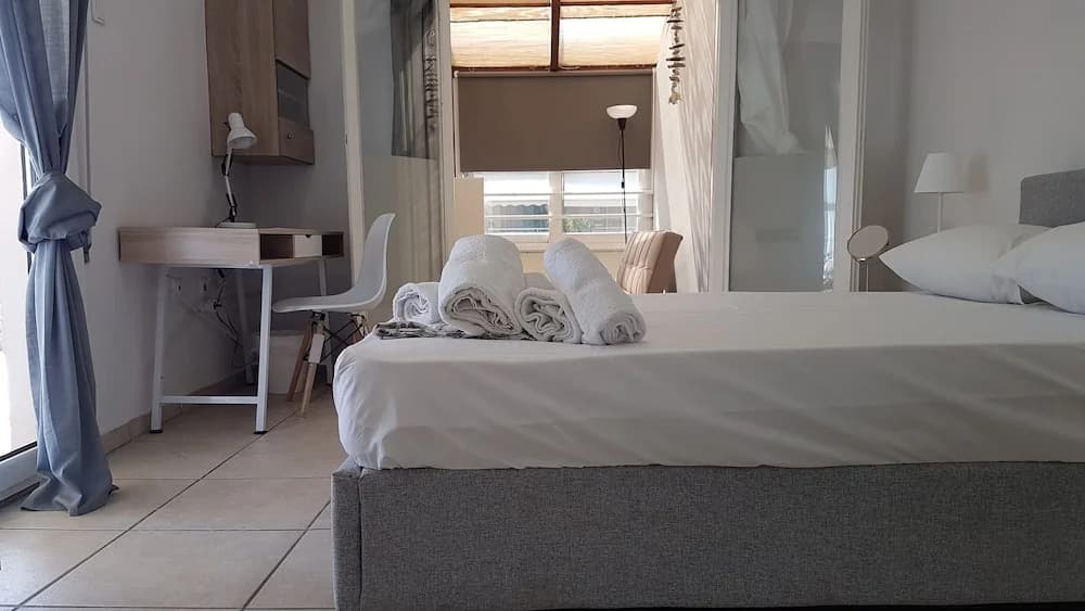 Errathens Sky Apartment - photo 1