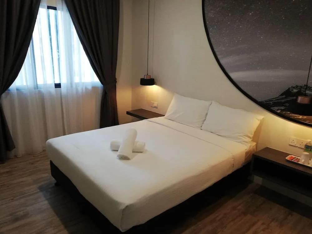 De Luna Hotel - photo 3