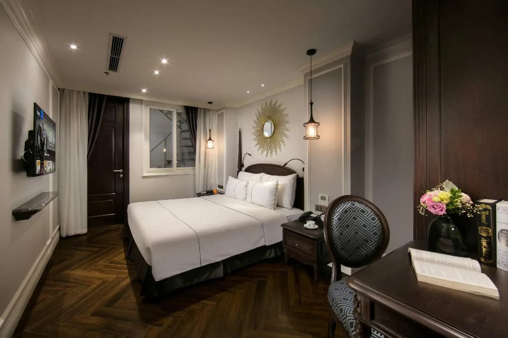 Canary Hanoi Hotel - photo 4