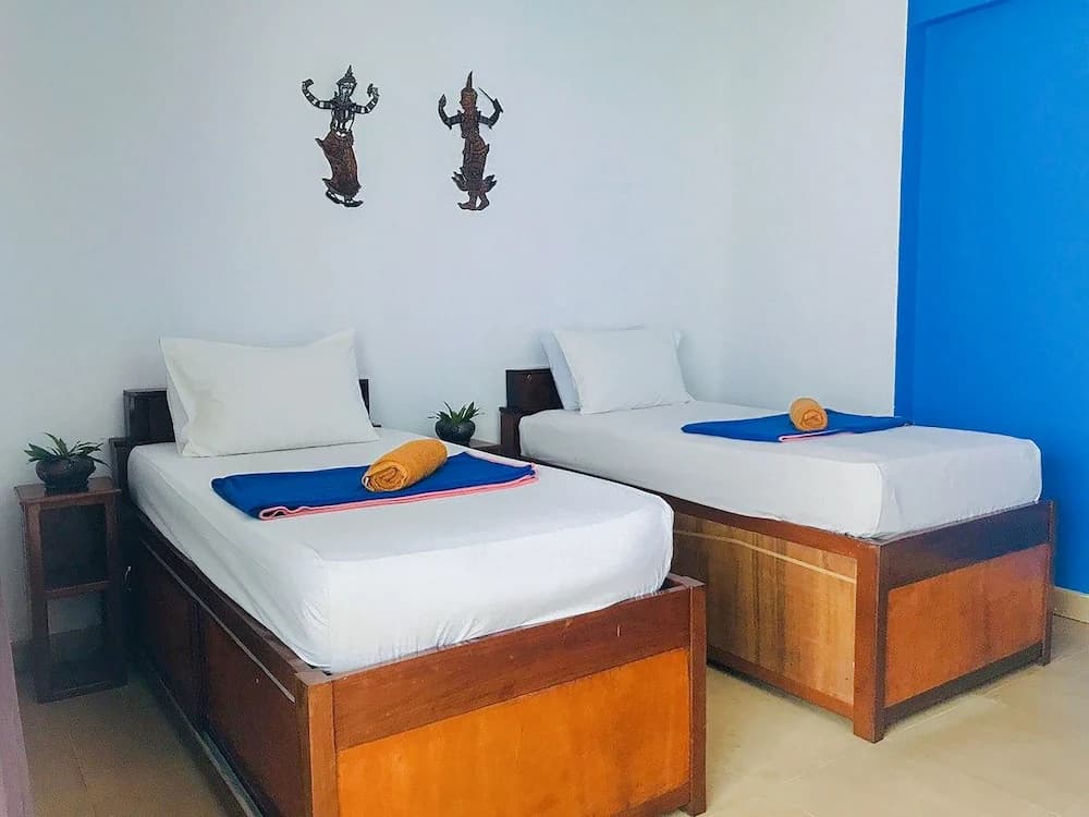 G&Z Plan B Hostel - photo 4